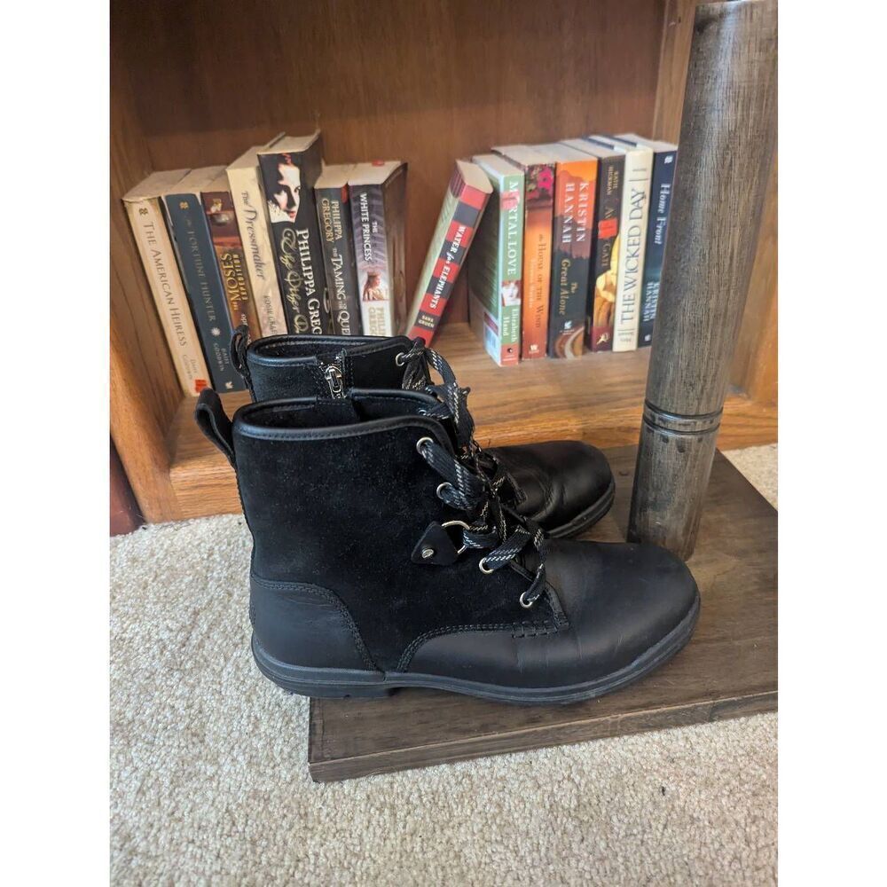 Ugg Womens Size 10 Hapsburg Hiker Black Waterproof Leather Suede Duck Rain Boots